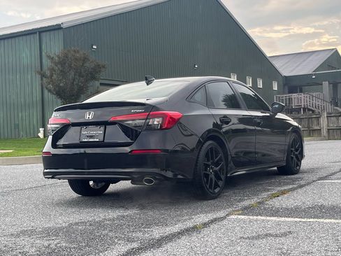 Used 2022 Honda Civic Sport image 8