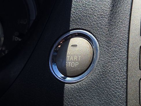 Used 2010 Lexus ES 350 FWD image 25