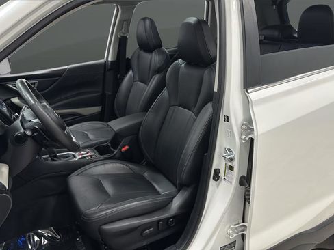 Used 2023 Subaru Forester Limited w/ Popular Package #2 image 9
