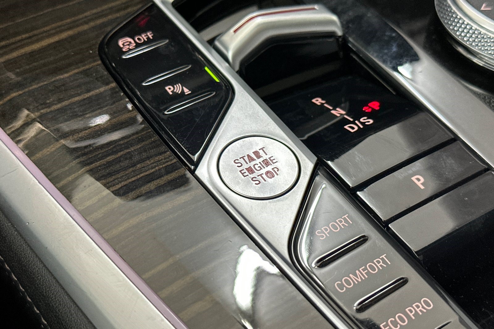 Used 2024 BMW X5 xDrive40i AWD/4WD image 18