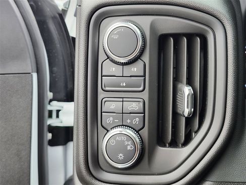 Used 2024 GMC Sierra 2500 Pro w/ 1SA Pro Safety Plus Package image 21