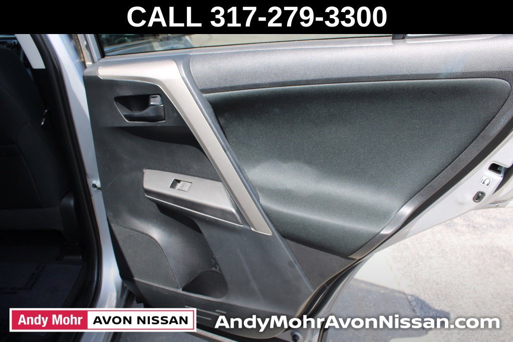 Used 2016 Toyota RAV4 LE AWD/4WD image 23