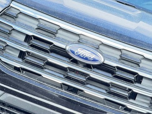 New 2026 Ford Explorer Active w/ Active Comfort Package image 3