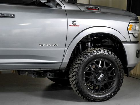 Used 2022 RAM 3500 Laramie image 8