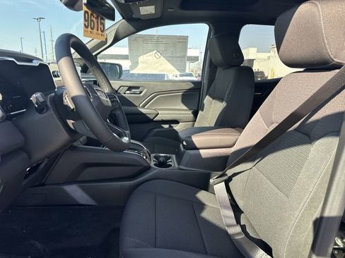 New 2026 GMC Canyon Elevation w/ Convenience Package image 11