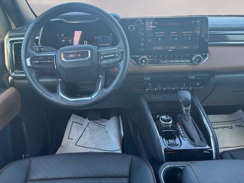 Certified 2024 GMC Canyon AT4 w/ AT4 Premium Package image 10