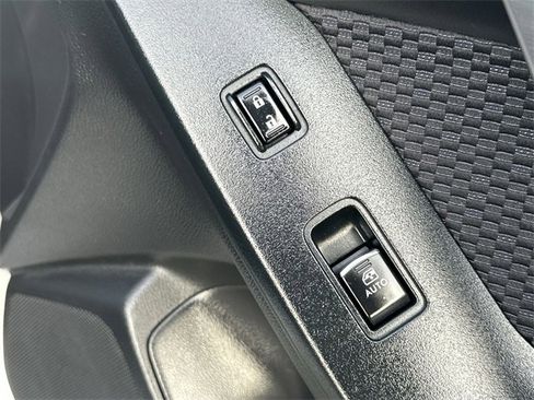 Used 2018 Subaru Forester 2.5i Premium image 33