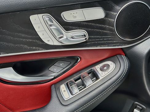 Used 2018 Mercedes-Benz GLC 300 4MATIC Coupe image 23