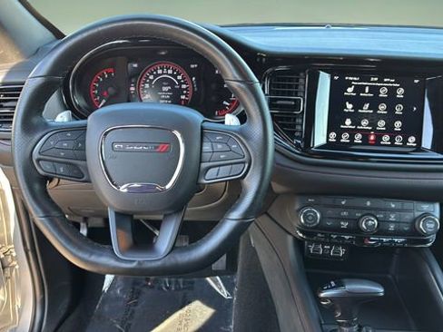 Used 2024 Dodge Durango GT image 9