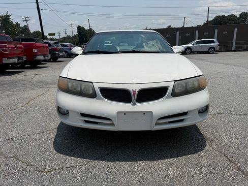 Used 2003 Pontiac Bonneville SE FWD image 2