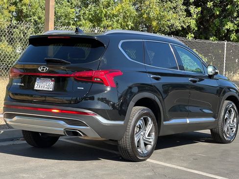 Used 2023 Hyundai Santa Fe SEL w/ Premium Package AWD/4WD image 2