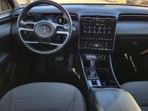 Used 2023 Hyundai Santa Cruz SEL Premium w/ Cargo Package AWD/4WD image 15