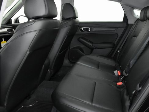 New 2025 Acura Integra image 23
