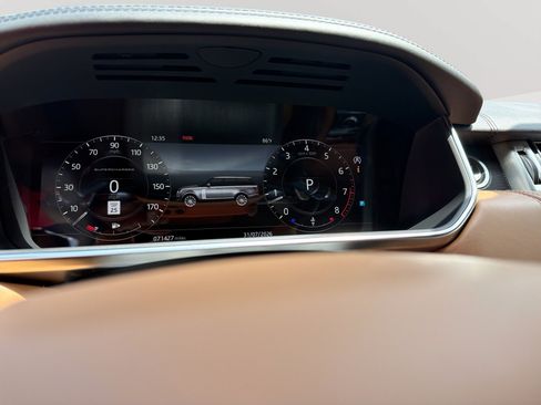 Used 2018 Land Rover Range Rover Autobiography AWD/4WD image 10