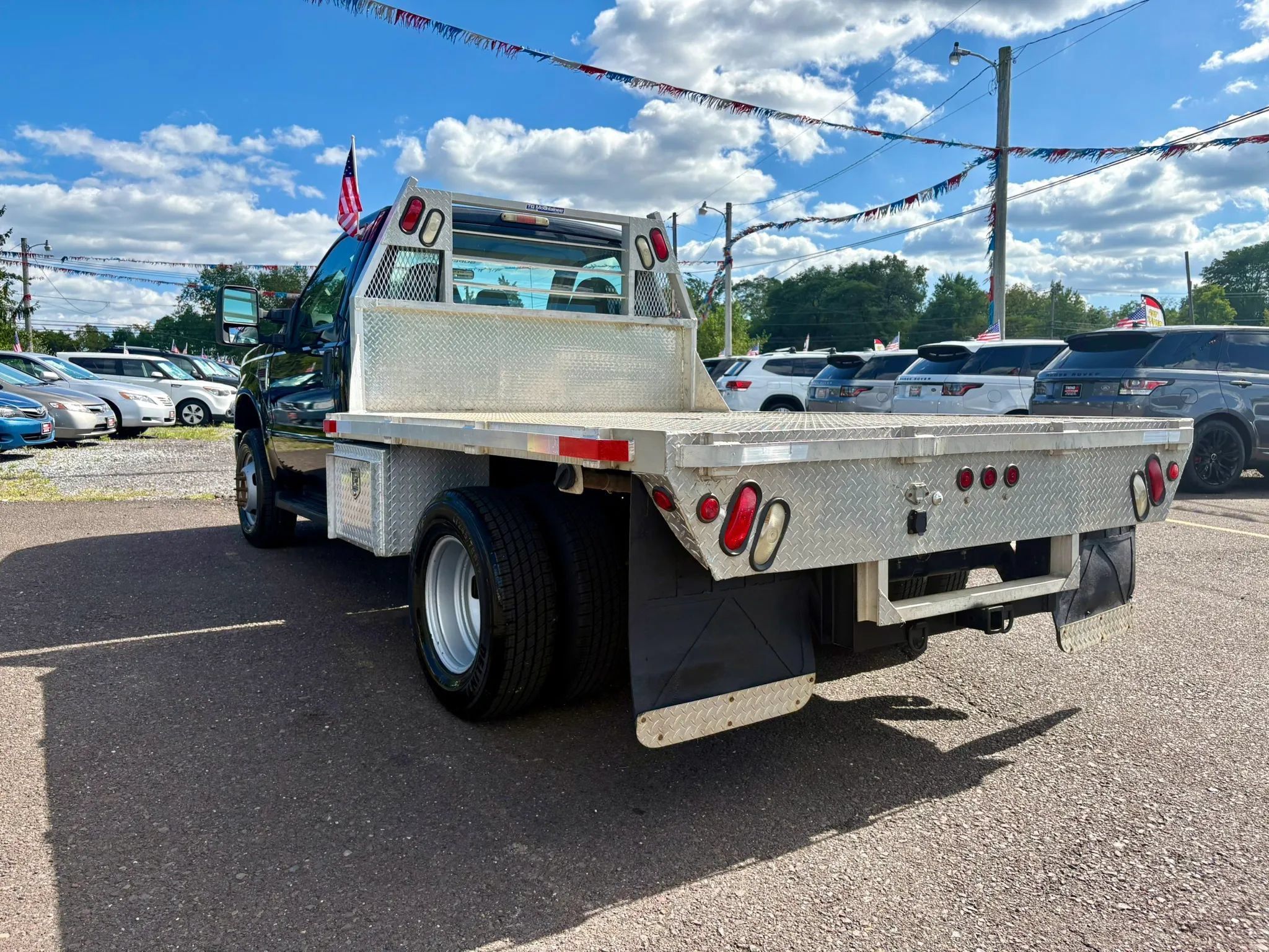 Used 2009 Ford F350 4x4 Regular Cab DRW Super Duty image 3