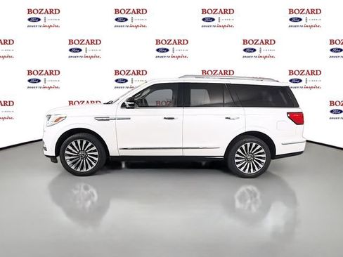 Used 2019 Lincoln Navigator Reserve AWD/4WD image 5