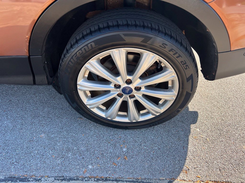 Used 2017 Ford Escape Titanium w/ Canadian Touring Package AWD/4WD image 13