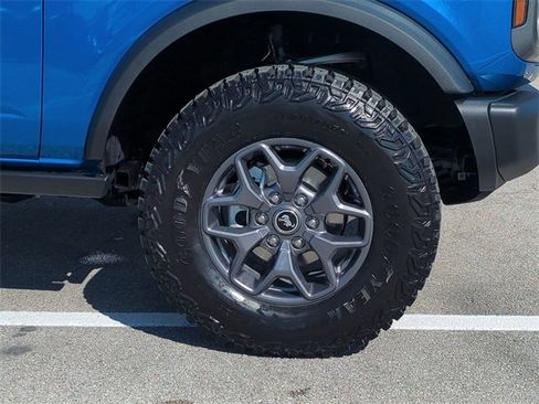 New 2025 Ford Bronco Badlands image 11