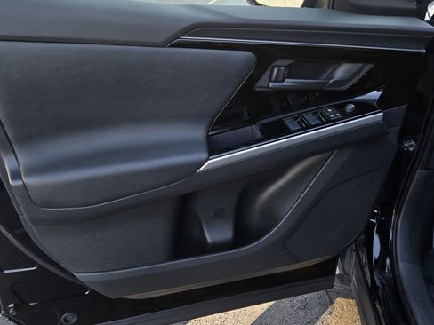 Certified 2024 Toyota bZ4X XLE image 9