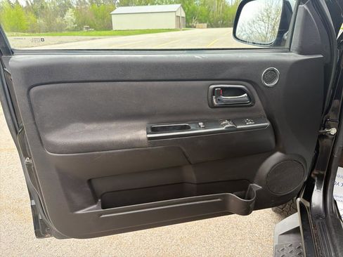 Used 2012 Chevrolet Colorado LT AWD/4WD image 15