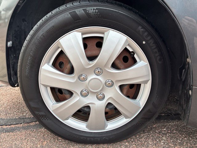 Used 2009 Toyota Matrix w/ PWR Pkg FWD image 10