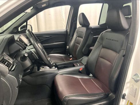 Used 2023 Honda Ridgeline Black Edition image 10
