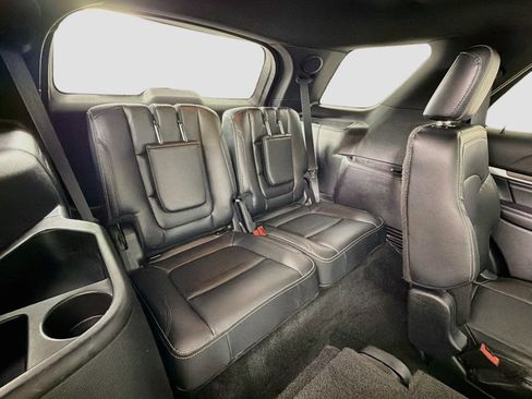 Used 2016 Ford Explorer Limited AWD/4WD image 28