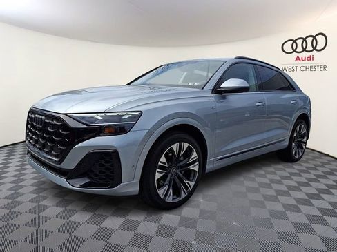 Used 2025 Audi Q8 Premium Plus w/ Premium Plus Package image 3