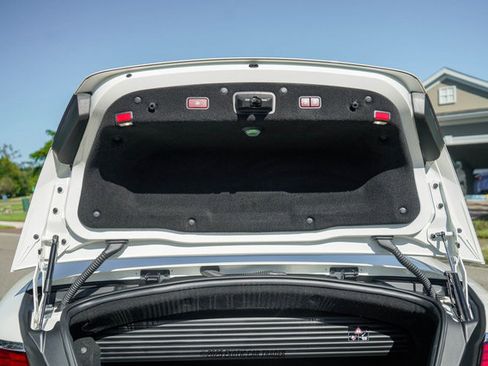 Used 2019 Mercedes-Benz S 560 Cabriolet image 95