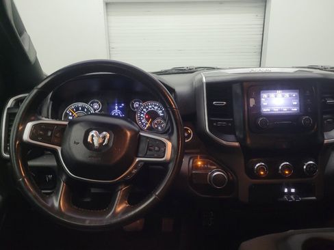 Used 2021 RAM 1500 Big Horn RWD image 21