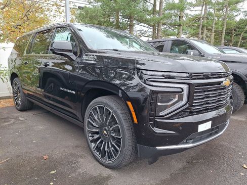 New 2026 Chevrolet Suburban High Country image 1