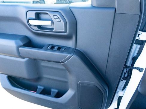 Used 2025 Chevrolet Silverado 1500 W/T w/ Trailering Package image 24