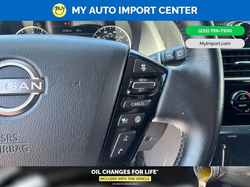 Used 2024 Nissan Armada SV AWD/4WD image 19