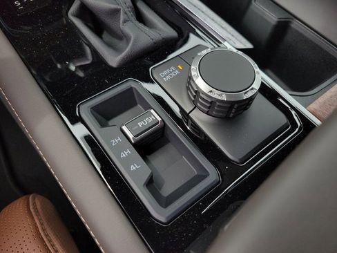 Used 2025 Toyota Tundra 1794 Edition image 7