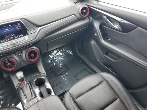 Used 2019 Chevrolet Blazer RS image 17