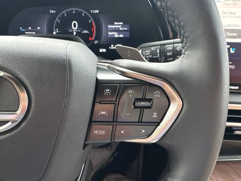 Used 2025 Lexus RX 350 Premium w/ Convenience Package AWD/4WD image 29