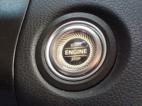 Certified 2022 Mercedes-Benz GLC 300 4MATIC image 25