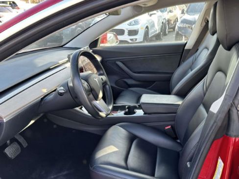 Used 2018 Tesla Model 3 Long Range AWD/4WD image 3