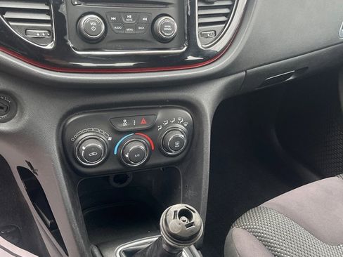 Used 2014 Dodge Dart SE w/ Convenience Group image 12