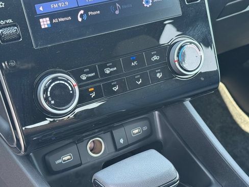 Used 2022 Hyundai Santa Cruz SEL w/ Activity Package AWD/4WD image 29