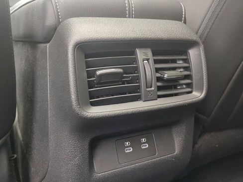 Used 2025 Nissan Murano SL AWD/4WD image 20