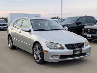 Used 2003 Lexus IS 300 SportCross image 1