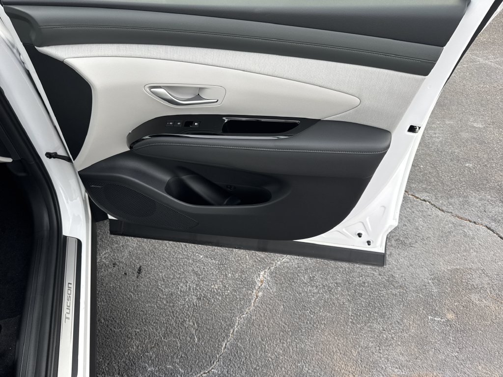 New 2026 Hyundai Tucson Limited AWD/4WD image 14