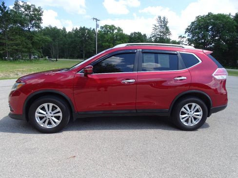 Used 2015 Nissan Rogue AWD w/ SV Moonroof Package image 7