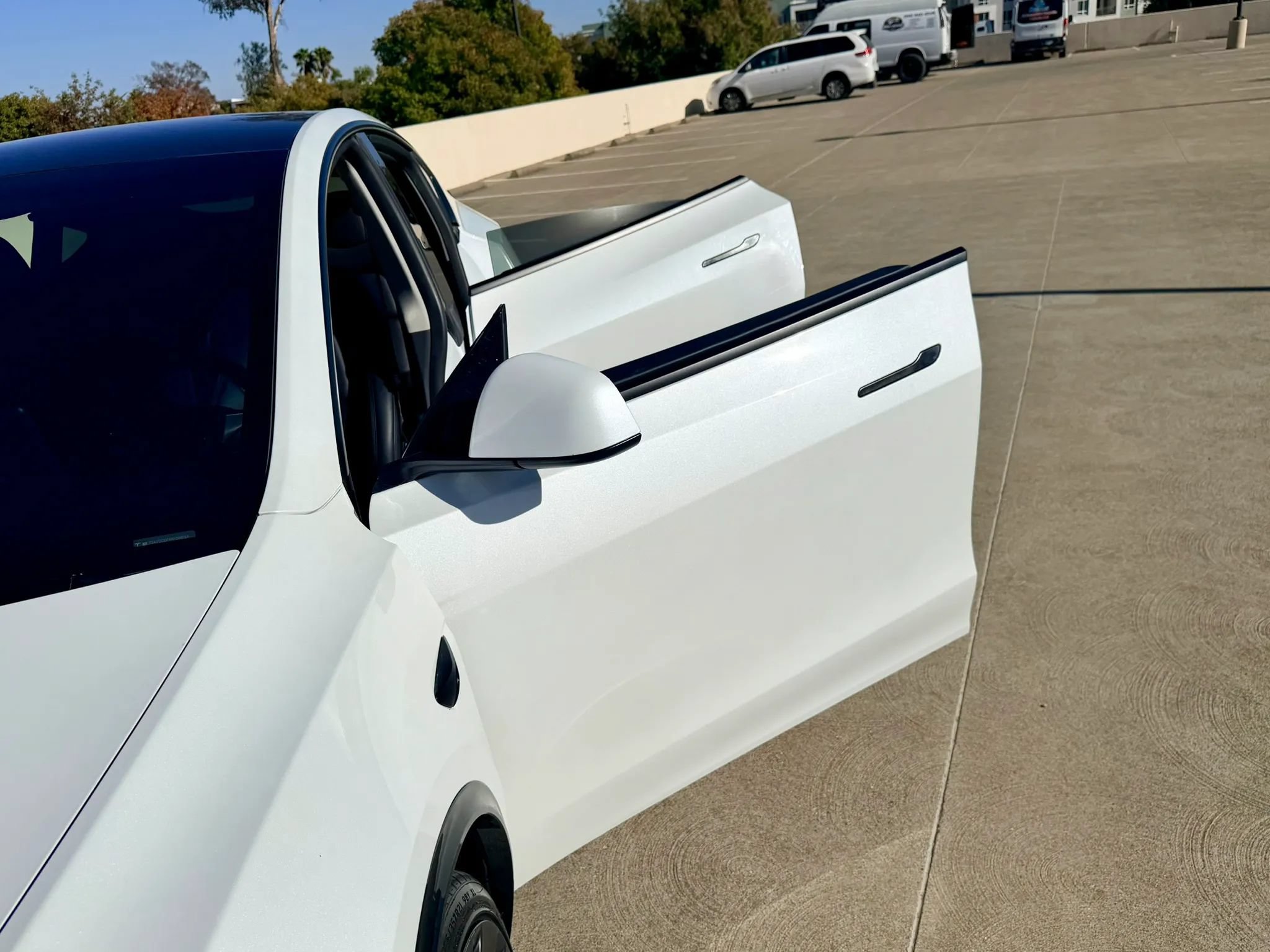 Used 2024 Tesla Model Y Performance AWD/4WD image 49