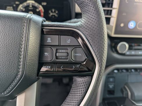 Used 2024 Toyota Tundra Limited image 14