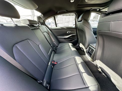 New 2025 BMW 330i Sedan w/ Premium Package image 24