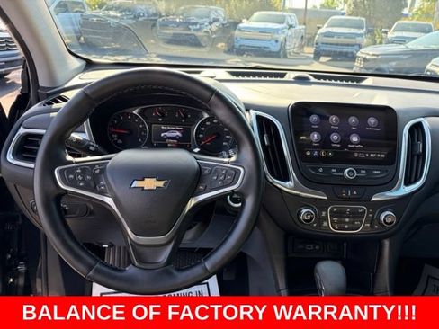 Used 2023 Chevrolet Equinox LT FWD image 17