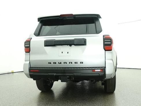 New 2026 Toyota 4Runner SR5 image 23