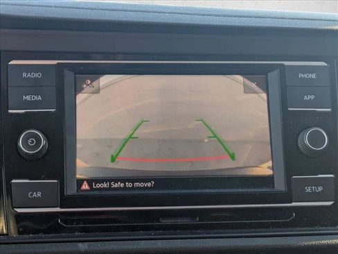 Used 2019 Volkswagen Jetta SE image 15